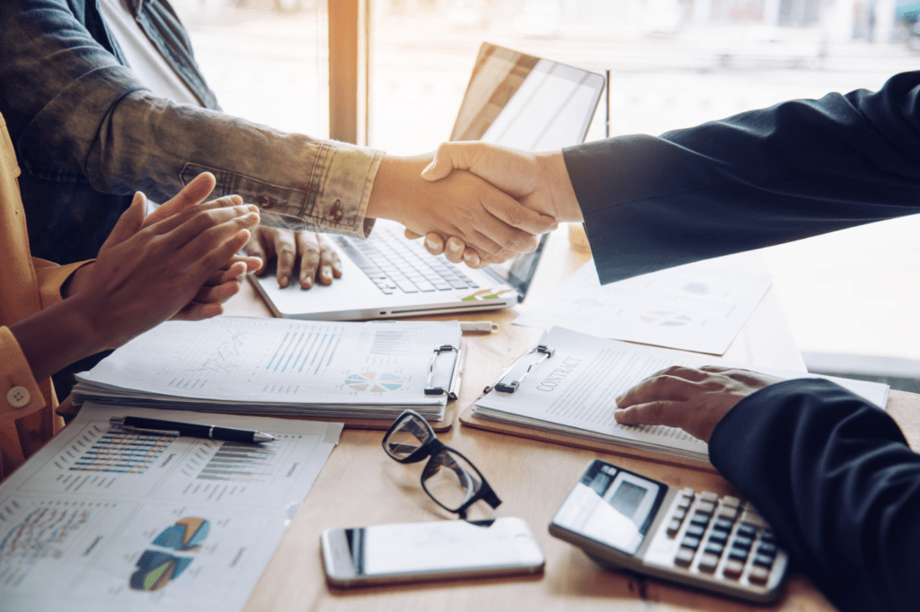 Two businesses making an agreement 
